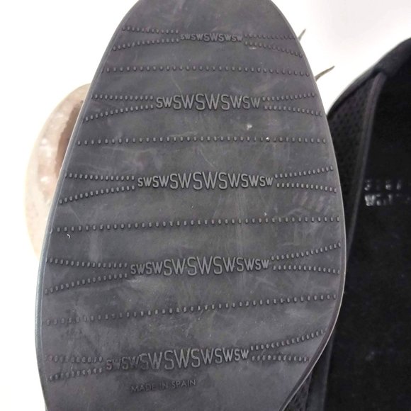 Stuart Weitzman Made in Spain Black Perforated Suede Bow Kitten Heel Flats SZ 11 - Picture 9 of 10